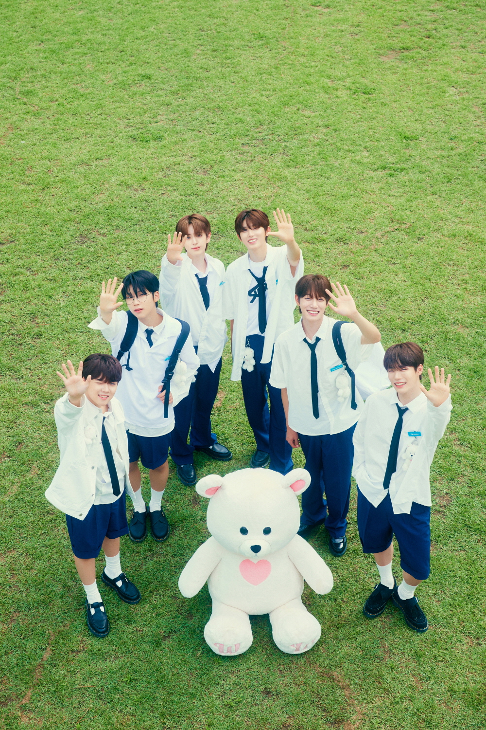 K-pop 아이돌 The Wind