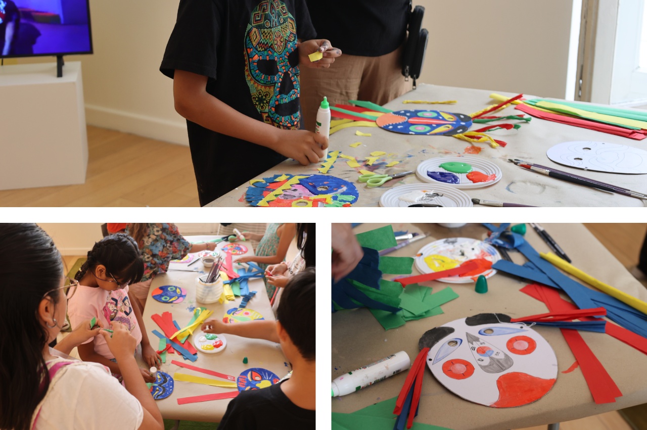 탈을 만드는 아이들